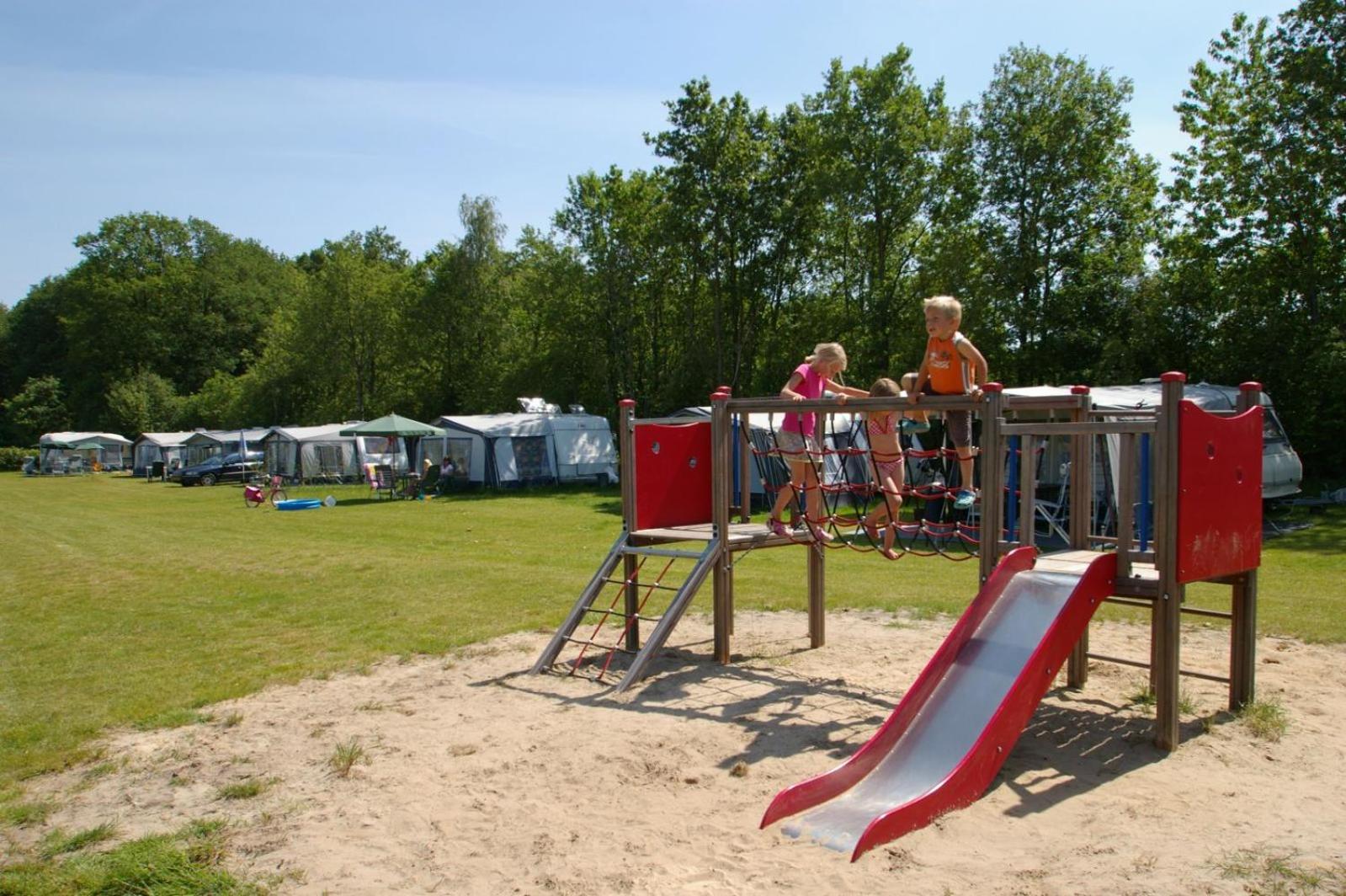 Camping De Reeenwissel Hoogersmilde Bagian luar foto